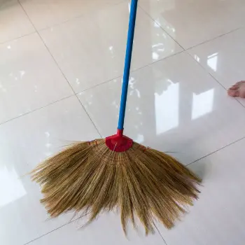 Polished Khajur Broom