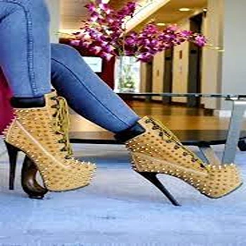 Attractive Classy Brown Boot For Ladies