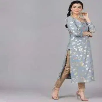 New Fashionable Kurti For Ladies