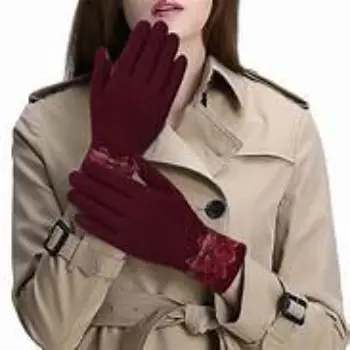 Ravishing Ladies Winter Gloves