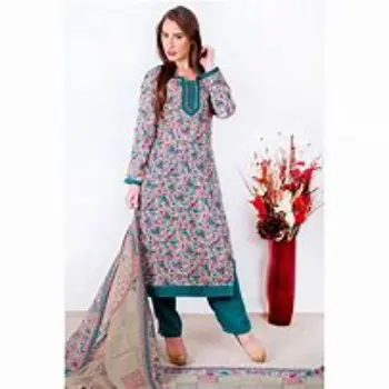 Ravishing Ladies Woolen Suit
