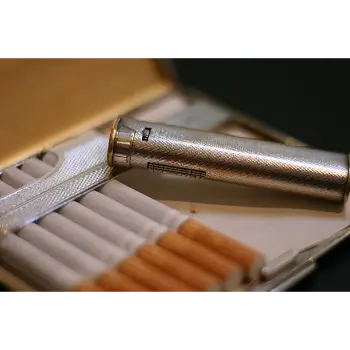 Attractive Lighter With Case Box