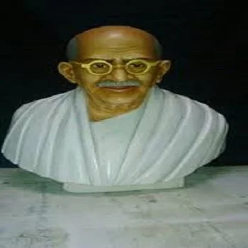 Mahatma Gandhi Statue