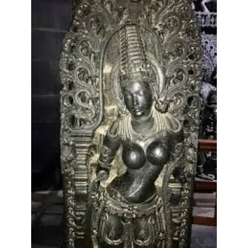 Metal Saraswati Statue