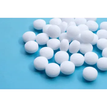 Sant Naphthalene Ball