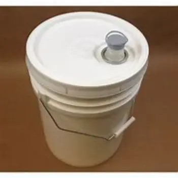Plain Oil Bucket