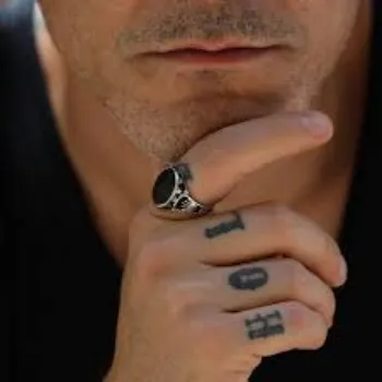 Swades Onyx Ring