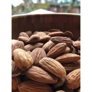 Common Organic Almonds