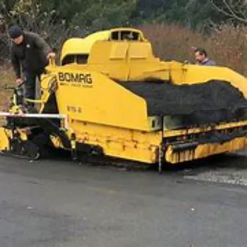 Plain Paving Equipment