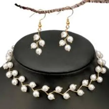 Polished Pearl Necklace