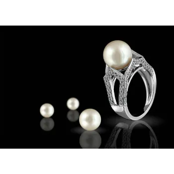  Pearl Ring