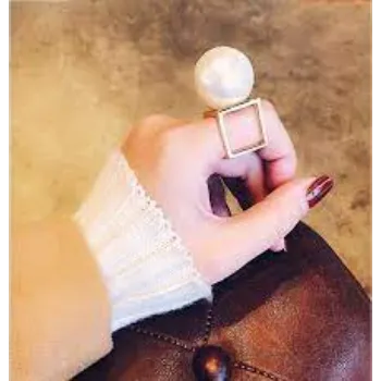 Standard Pearl Ring  