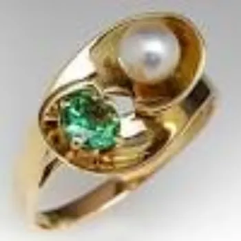 Sun Expo Pearl Ring