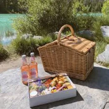 AZ Picnic Basket  