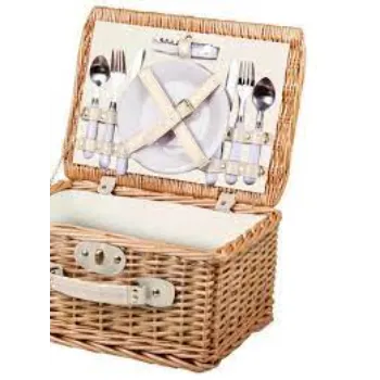 Classic Picnic Basket