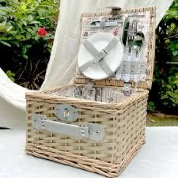 Sant Picnic Basket