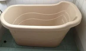 Brown Plastic Bath Tub