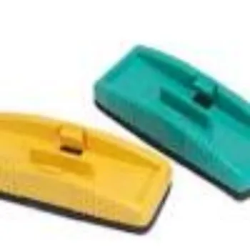 Trinity Traders Glass Duster Cleaner