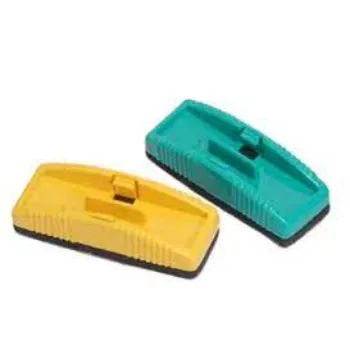 Polished Plastic Duster