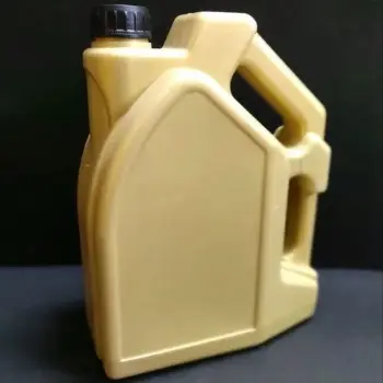 Plastic Engine Oil Can