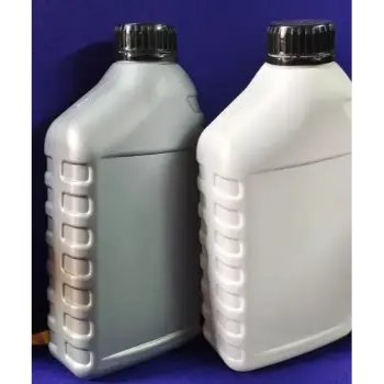 Plastic Engine Oil Can