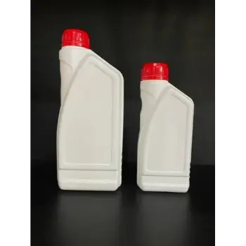 Plastic Engine Oil Can