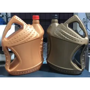 Plastic Engine Oil Can
