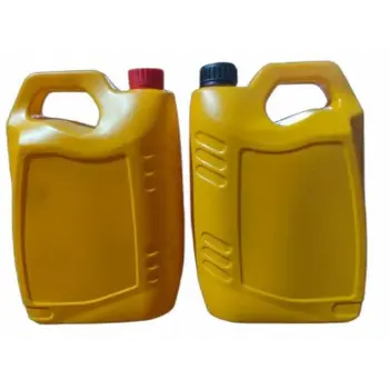 Plastic Engine Oil Can