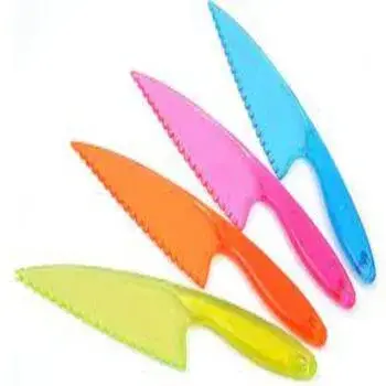 Fine Finish Plastic Knife