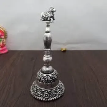 Nice Pooja Bell