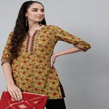 Spotless Ravishing Designer Bags