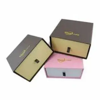 Shirt And Saree Packaging Boxes
