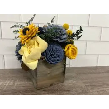  Shola Flower