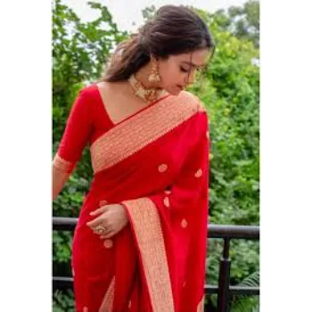 Attractive  Silk Blend Sarees