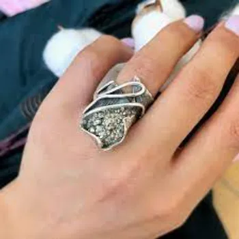 High Standard Silver Gemstone Rings