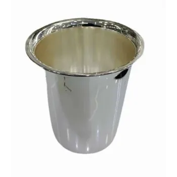 Spotless Silver Glass 