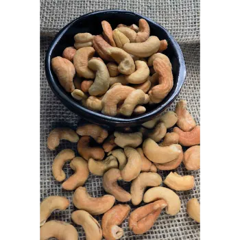 Split cashew