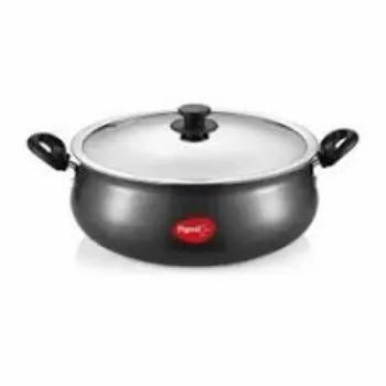 Shiny Finish Stew Pot