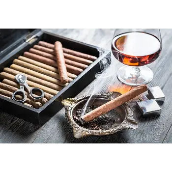 Standard Stylish Ash Tray