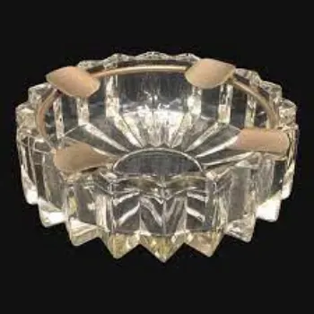 Solid Stylish Ash Tray