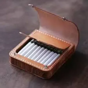 M M Stylish Cigarette Holder