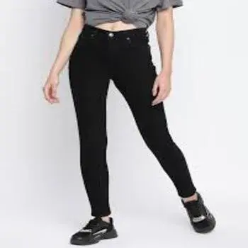 Modernized Stylish Ladies Jeans
