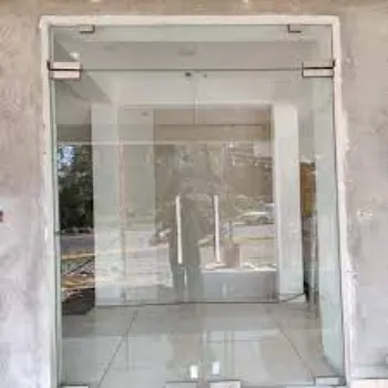 Polished Toughened Glass Doors