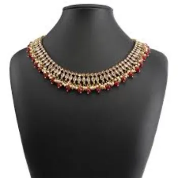 Shiny Traditional Necklace