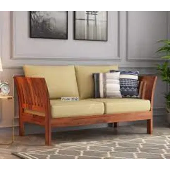 Fine Finishing Traditional Sofa