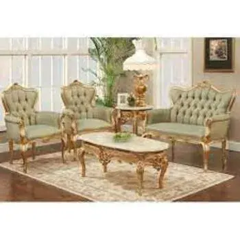 Stylish Traditional Sofa Set 