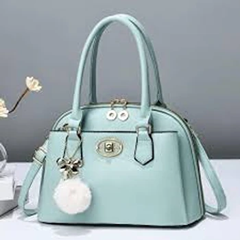 Dreamy   Versatile Handy Bags 