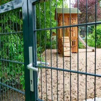 Safety Wirds shape Door