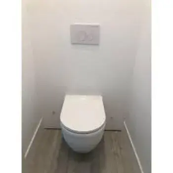Ceramic White Wall Hung Toilet