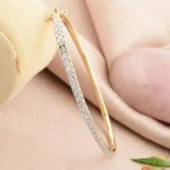 High Standard White Gold Bangles